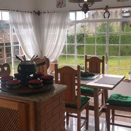 Casa Das Glicinias Perto Do Centro Villa Monte Verde  Dış mekan fotoğraf