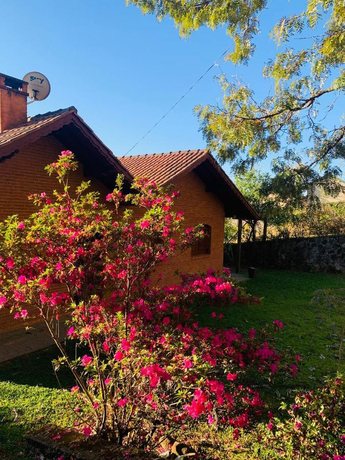 Casa Das Glicinias Perto Do Centro Villa Monte Verde  Dış mekan fotoğraf