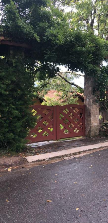 Casa Das Glicinias Perto Do Centro Villa Monte Verde  Dış mekan fotoğraf