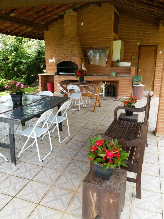 Casa Das Glicinias Perto Do Centro Villa Monte Verde  Dış mekan fotoğraf