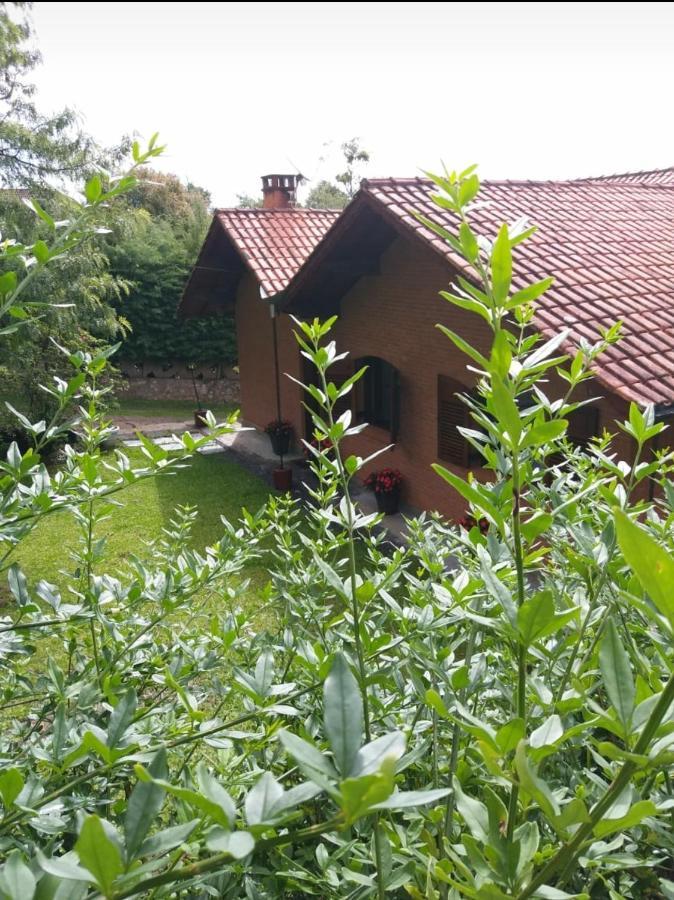 Casa Das Glicinias Perto Do Centro Villa Monte Verde  Dış mekan fotoğraf