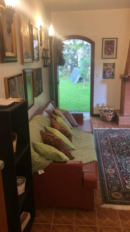 Casa Das Glicinias Perto Do Centro Villa Monte Verde  Dış mekan fotoğraf