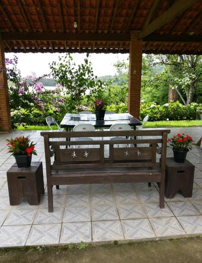Casa Das Glicinias Perto Do Centro Villa Monte Verde  Dış mekan fotoğraf