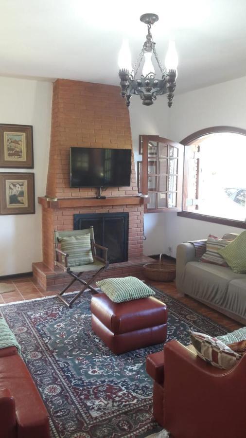 Casa Das Glicinias Perto Do Centro Villa Monte Verde  Dış mekan fotoğraf